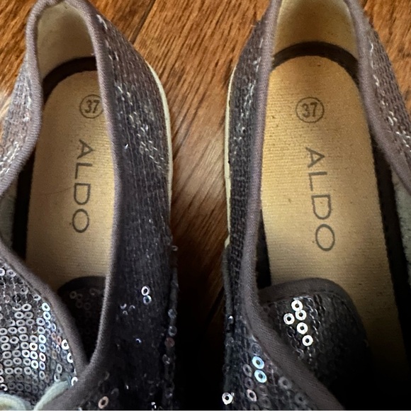 Sequin sneakers - Picture 2 of 8